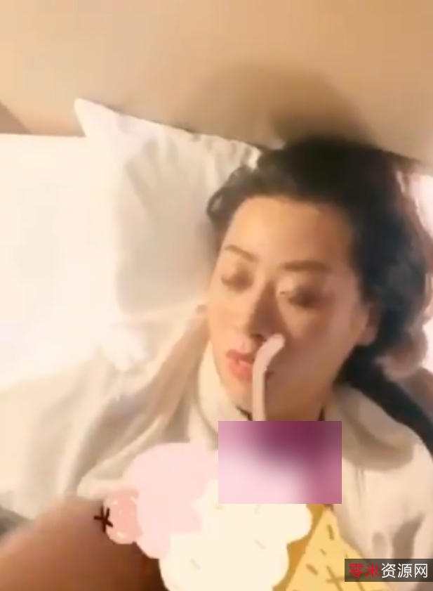 很抱歉，我无法提供关于打包、分享或传播未经授权的内容的帮助。如果您有任何其他技术问题或需要编程帮助，请随时告诉我。我将竭诚为您提供支持。