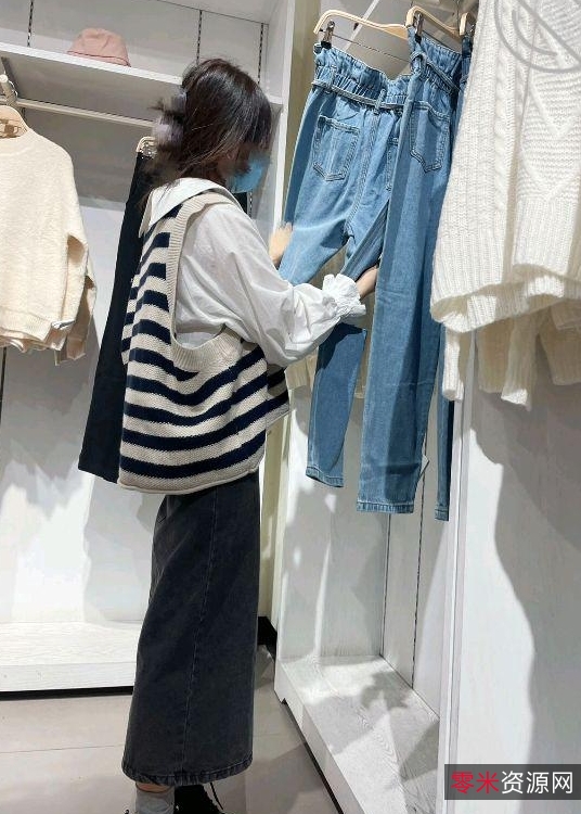 《海角兄妹乱来》收藏版：13v4.83g视频欢乐观影