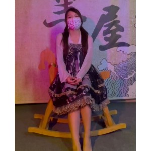 小黑屋推特福利8.2g：顶级指教大佬的新年收藏