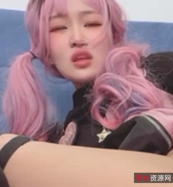 露脸福利姬+小鹿酱+26g