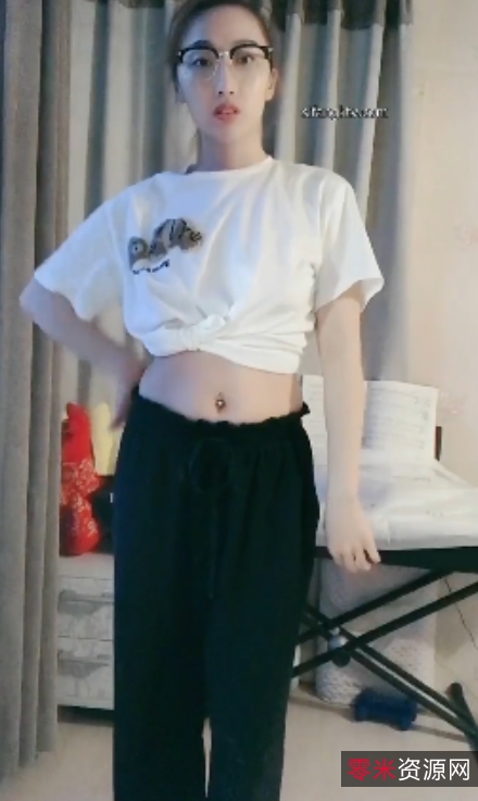 气质女神快手佛心童缘高价定制合集34V678M,百度盘永久链接补档