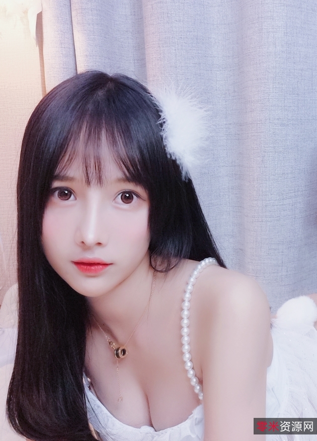 转载快手甜美小小奶瓶儿最新合集8套71P5.88GB，百度盘下载