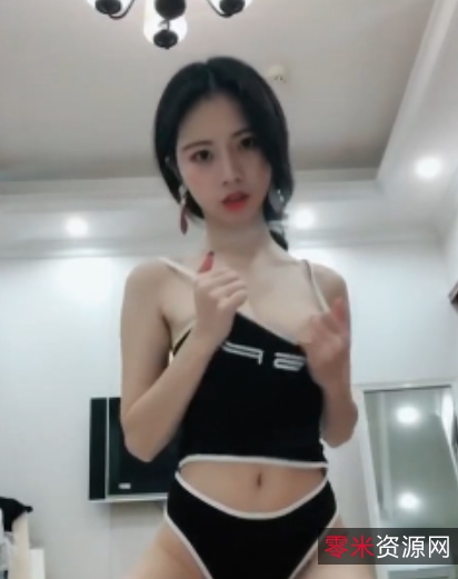 企鹅直播丑曦(曦熙熹)湿身诱惑私拍92G全集100V超珍稀