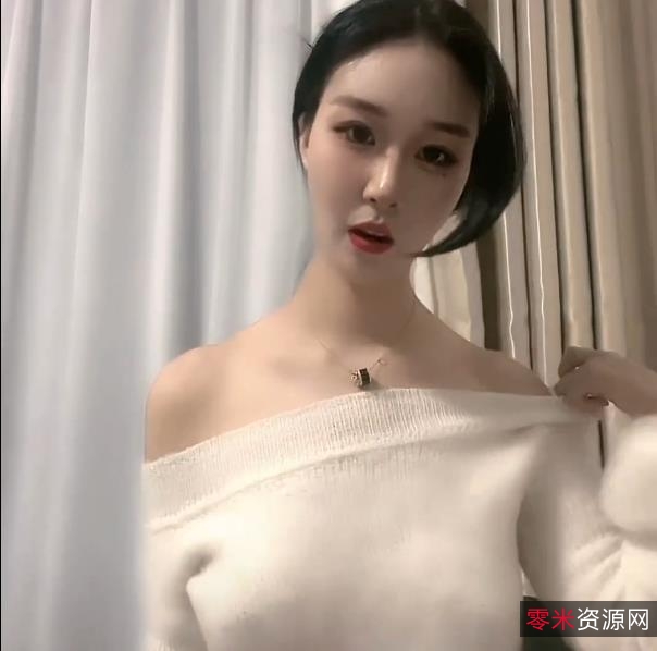 420V抖音优质高颜值妹纸劲爆自娱合集3.6G绝对诱惑