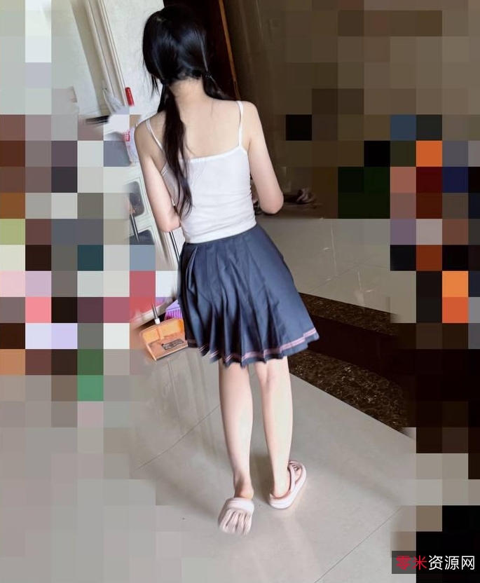 小表妹海角户外合集10部1.59G诱人