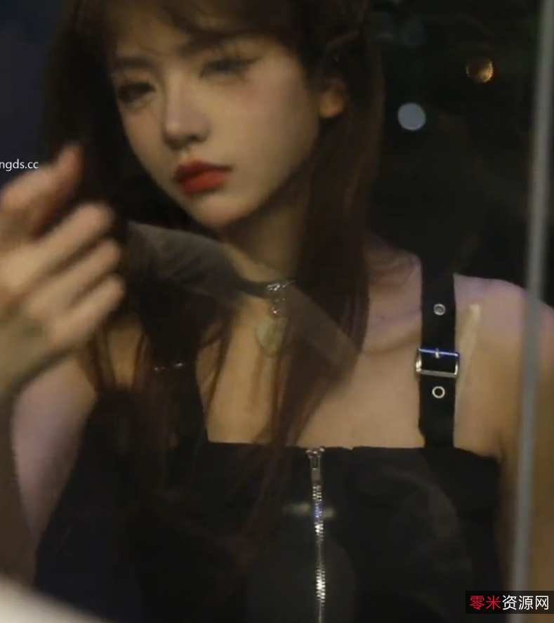 38v藤原yuki推特抖音网红金主互动超火辣视频[960M]