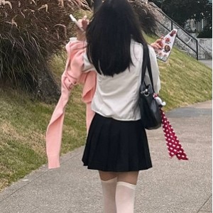 **采花小盗菜花99部实拍门事件6G珍藏版**