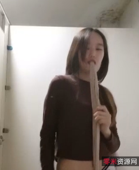 15.6G合集雪儿粉热辣推特65部