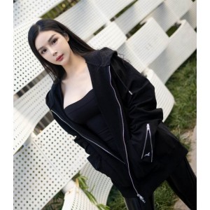 百度云田冰冰秀人湿身37V27.6G蕾丝吊带浴室水声大腿勒痕特别收录关键要素提取：1.平台明确：百度云+ED2K