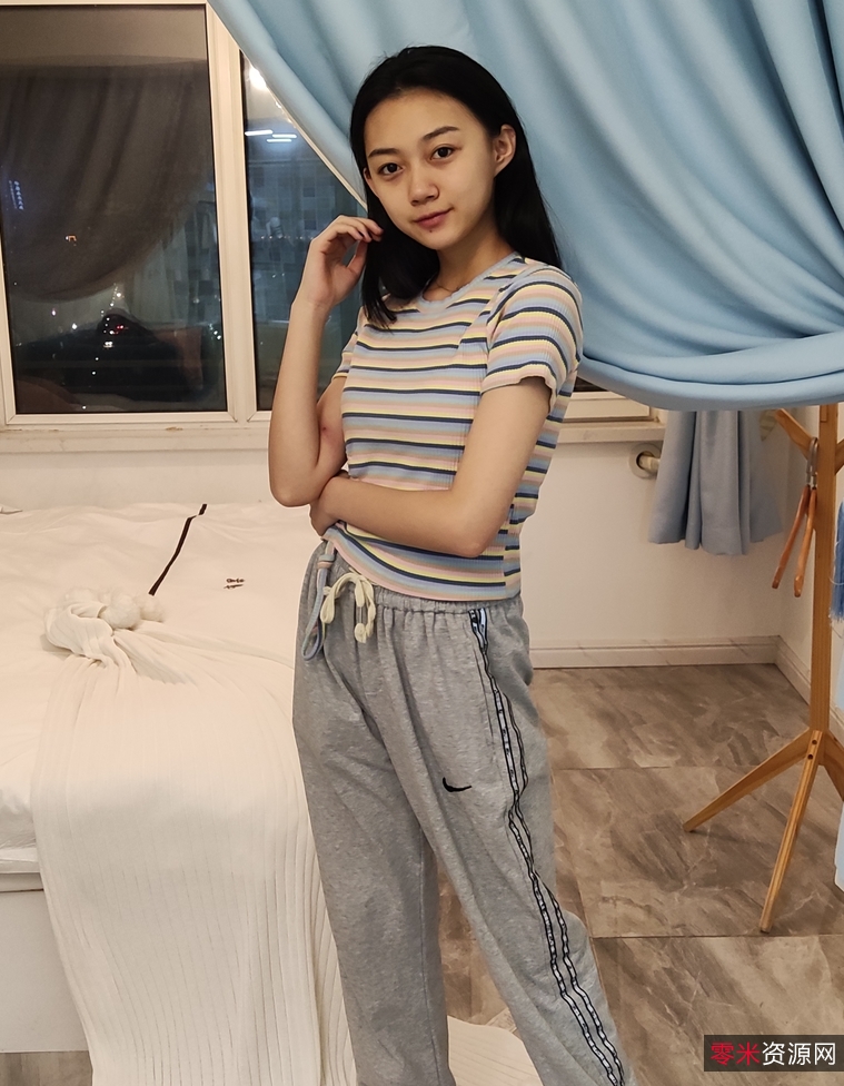 快手刘兵约拍私房照珍藏版50G全收录短发眼镜学生妹大合集