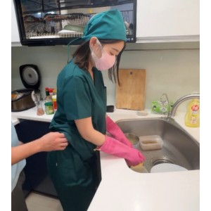 百度盘ssrpeach台湾反差瑜伽教练合集117v22.2G，中英字幕，双层压缩