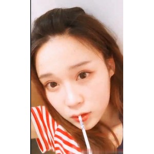 百度云优质美女kiki大合集94部53.31G，可爱水多b嫩