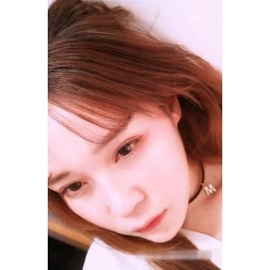 百度云优质美女kiki大合集94部53.31G，可爱水多b嫩