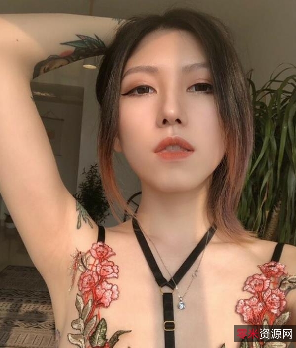 纹身御姐国模之光合集16V9.2G霸气侧漏