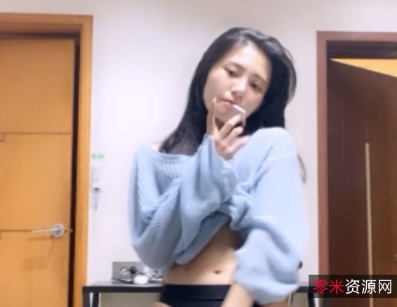 出租房姐妹PK定制热舞合集8期土豪精选1.2G这腿绝了