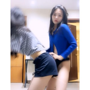 出租房姐妹PK定制热舞合集8期土豪精选1.2G这腿绝了