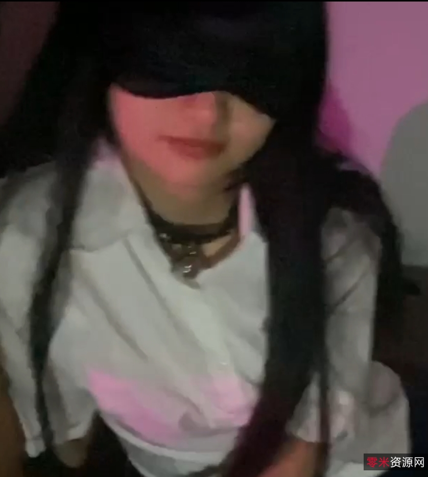 Daifu小东西j黑丝指教视频9部5.5G戴夫珍藏