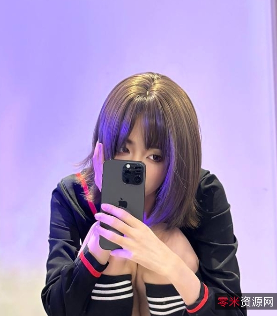 小鱼饭馆推特变装秀85部8.6G深夜福利