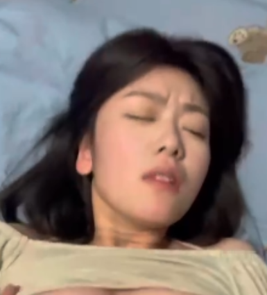 少妇露脸珍藏126v合集55.7g实战丰满精选