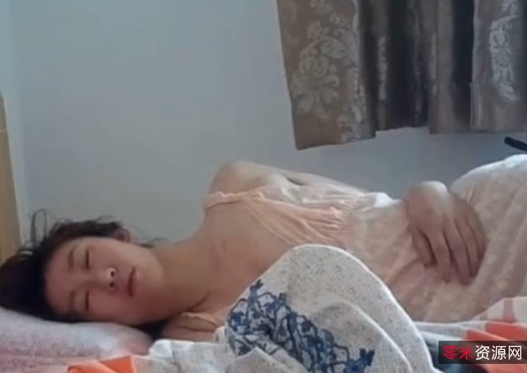 懂球女神私人密会视频12部13G火辣