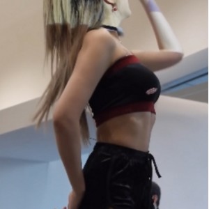 热舞17部合集韩雅女团3.2G太顶了