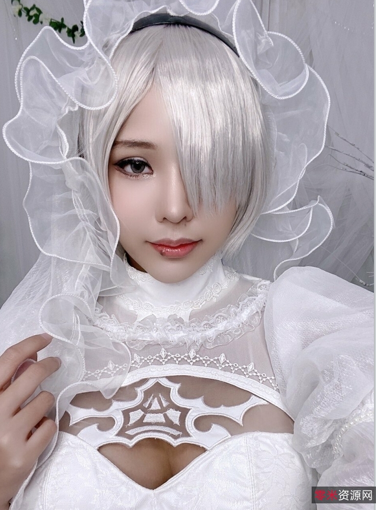 OnlyFansminichu居家秀210V54.3G超正点