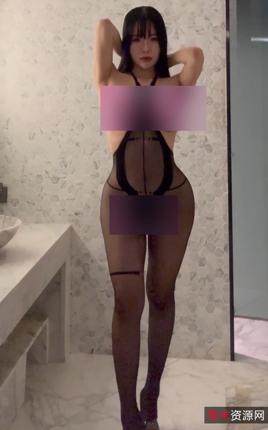 OnlyFans冯如胖臀女神12部6.8G优质合集