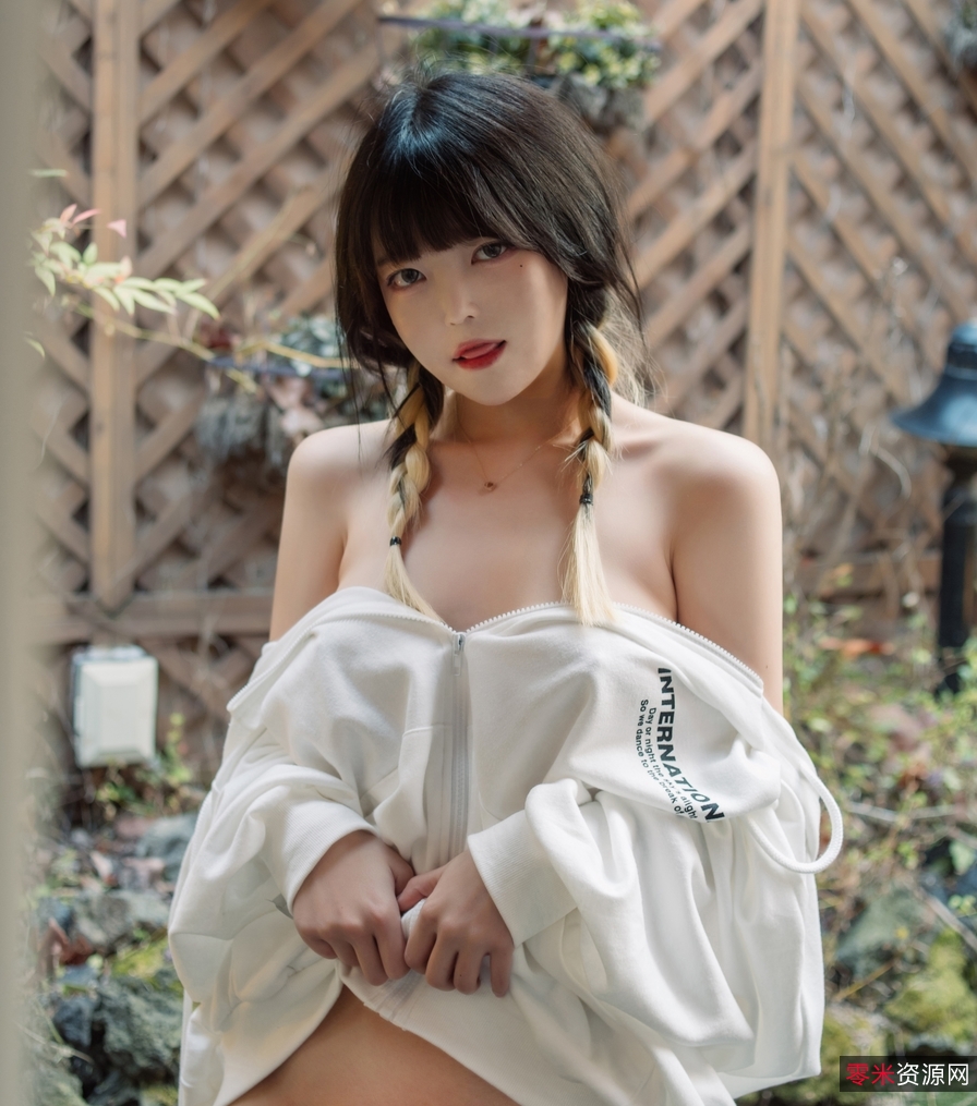 INSAram私拍视频合集28.3G惹火