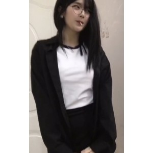 舞蹈视频在下小羊皮皮虾50部1.02G性感合集