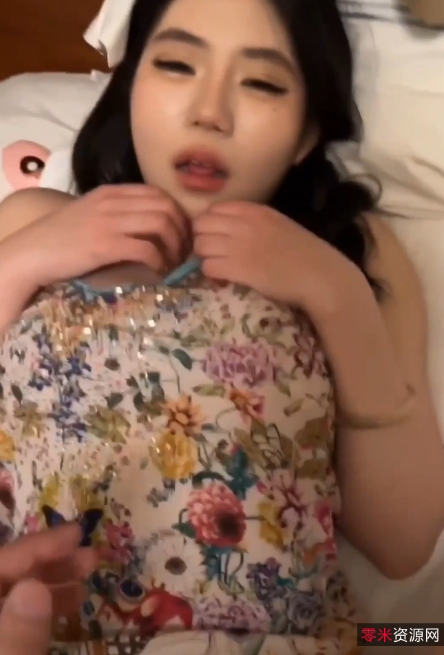 云盘大学生小小狗阿黑颜合集2V1.59G绝了