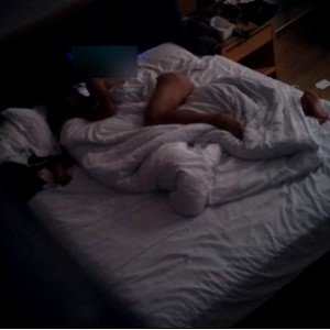 天眼酒店绝密影像3.6G高冷女神圣诞私拍9V跨年特辑